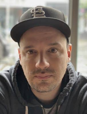 etienne-fleurant-at-cafe