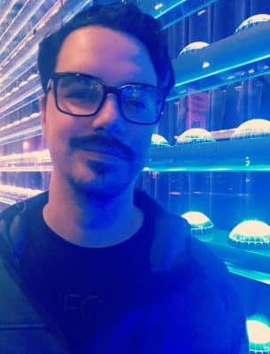 olivier-gravel-at-cafe